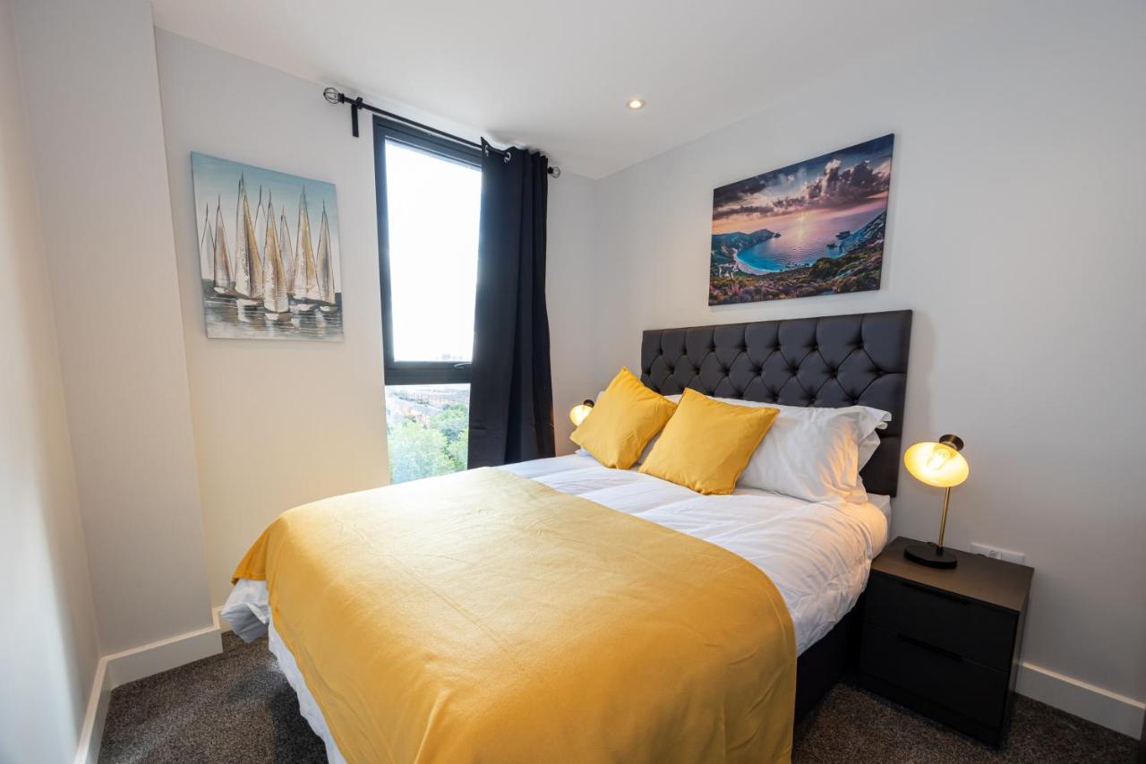 Contemporary 3 Bedrooms Apartment Manchester City Exterior foto