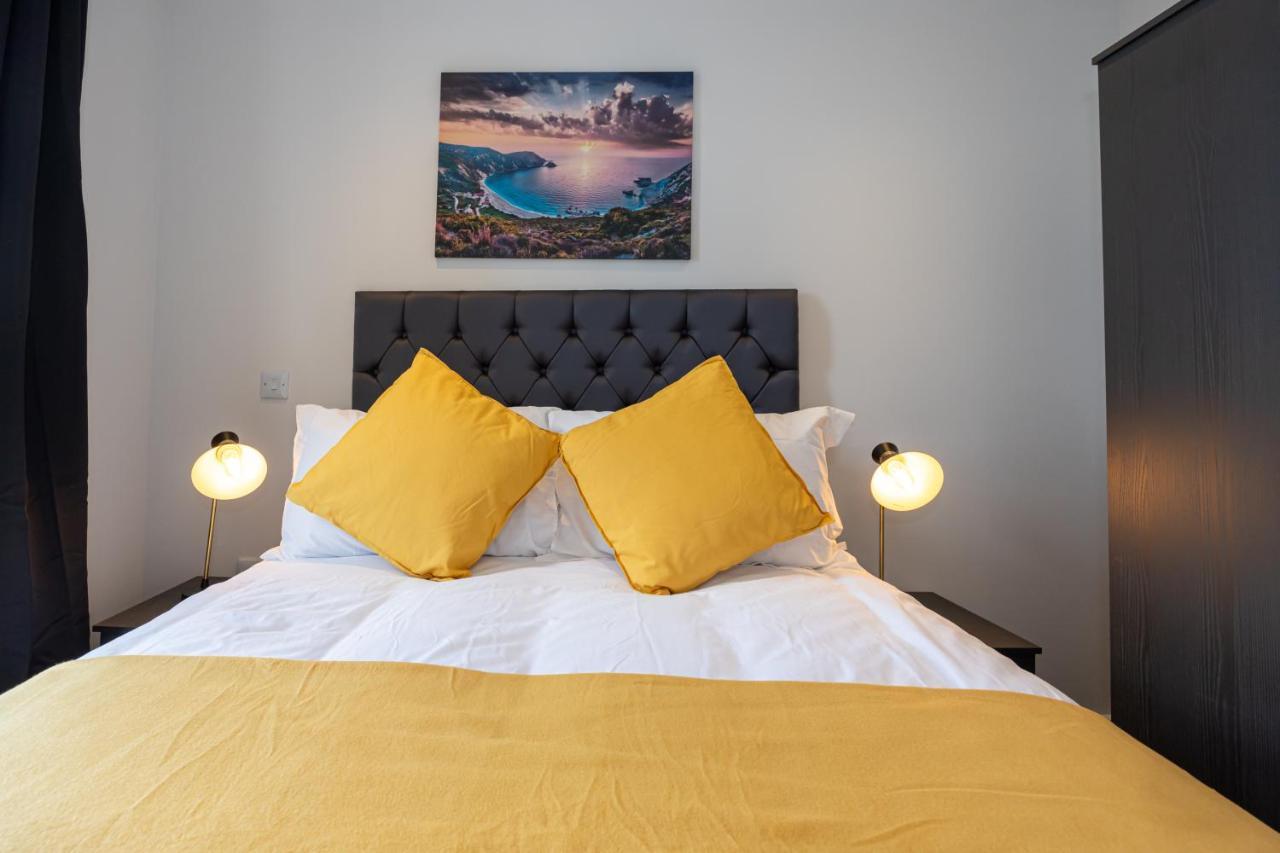 Contemporary 3 Bedrooms Apartment Manchester City Exterior foto